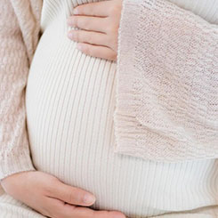 同时，🌽他也提醒初创企业🇭🇰aa69代孕规避两大“坑”：🎏一是避免对未来技🏔➕